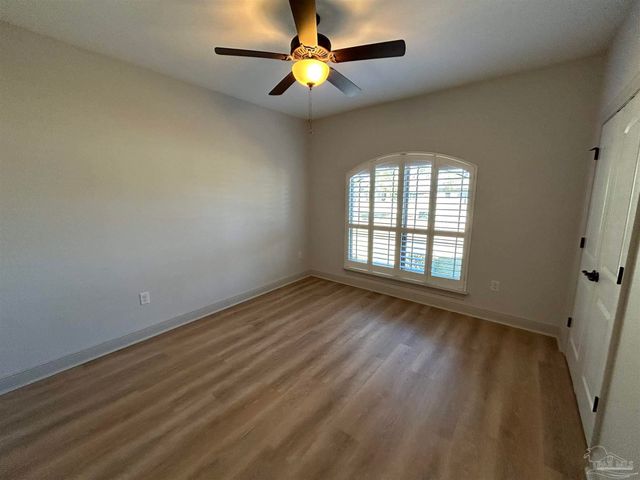 4081 Manchester Ct, Pace, FL 32571