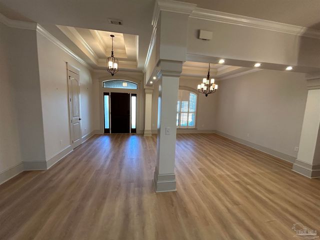 4081 Manchester Ct, Pace, FL 32571