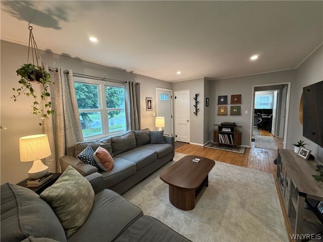 634 Loretta Street, Tonawanda, NY 14150