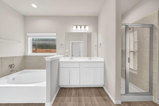 214 Emerald Thicket Lane, Huffman, TX 77336