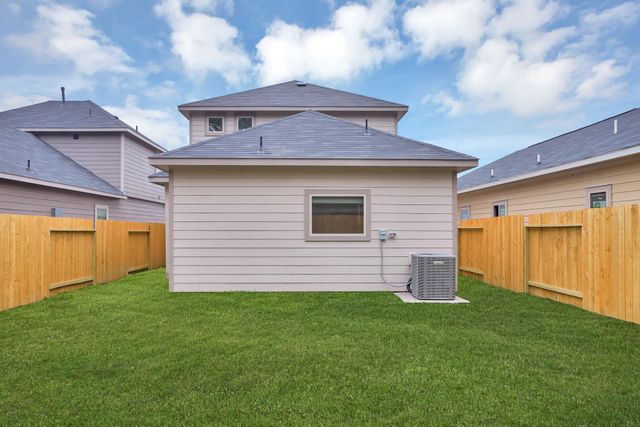 214 Emerald Thicket Lane, Huffman, TX 77336