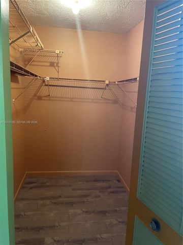 2861 Somerset Dr 107, Lauderdale Lakes, FL 33311