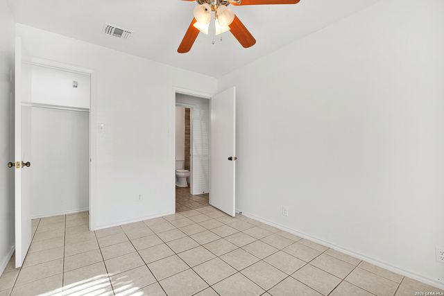 7242 Breeze Hollow, San Antonio, TX 78250