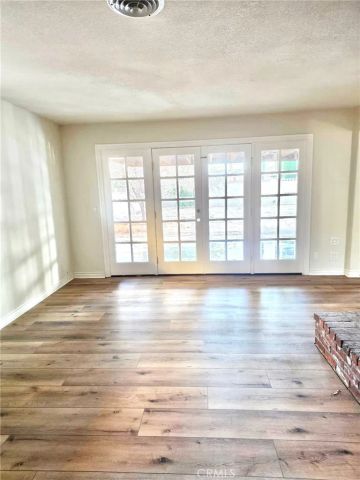 1524 W Kildare, Lancaster, CA 93534