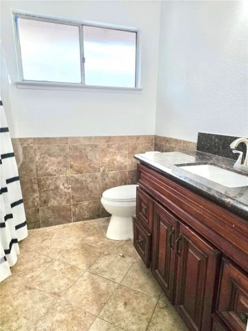 1524 W Kildare, Lancaster, CA 93534