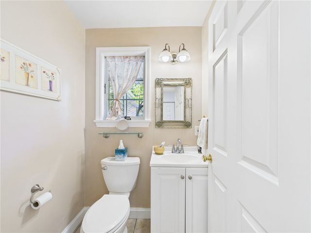 56 Wanda Street, Narragansett, RI 02882