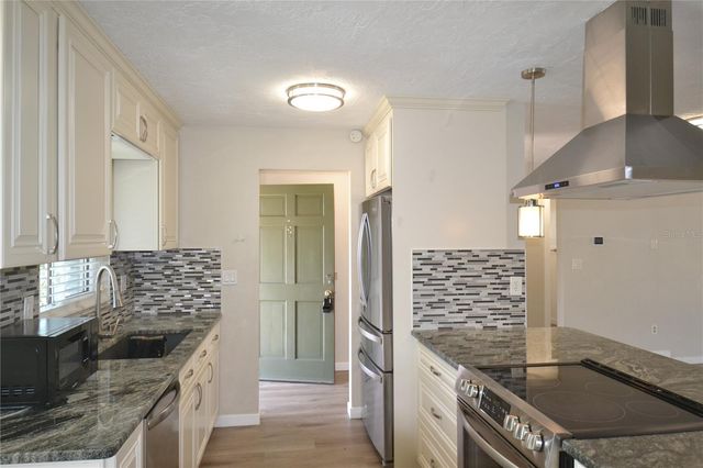 746 BARBARA STREET, Palm Harbor, FL 34684