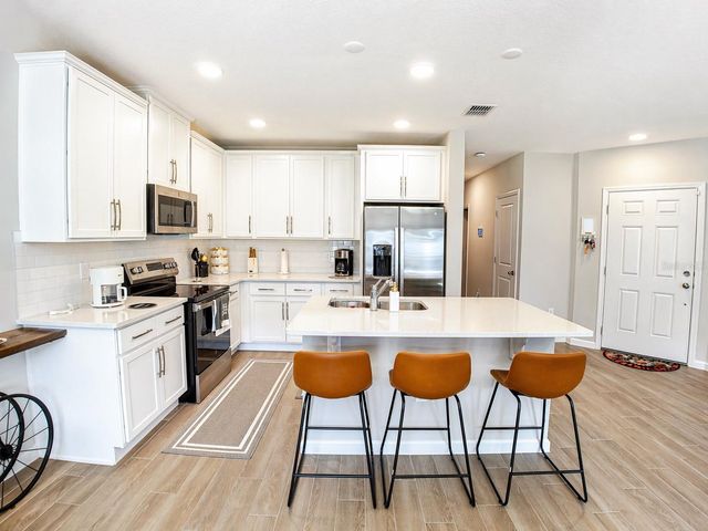 5076 RAIN SHADOW DRIVE, St Cloud, FL 34772