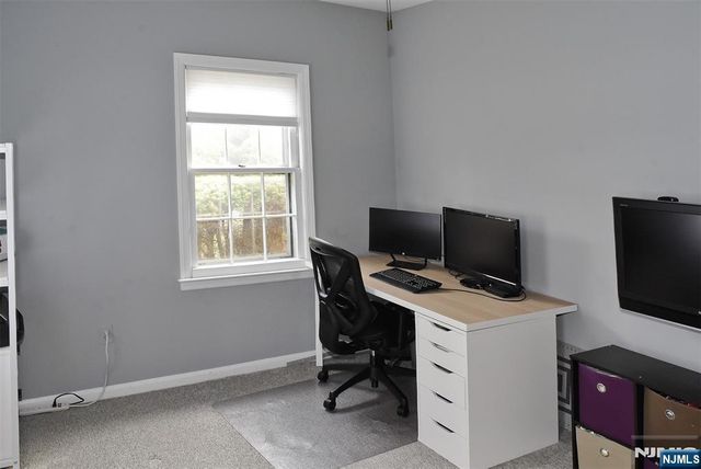 14 Intervale Road, Livingston, NJ 07039