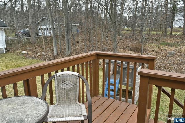 14 Intervale Road, Livingston, NJ 07039