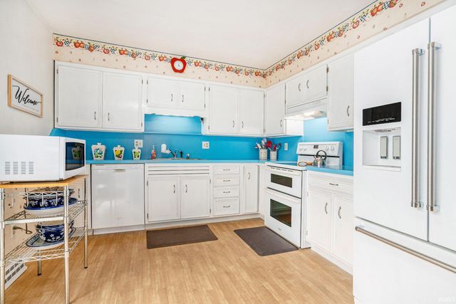 64468 Meadow Ridge Drive, Goshen, IN 46526