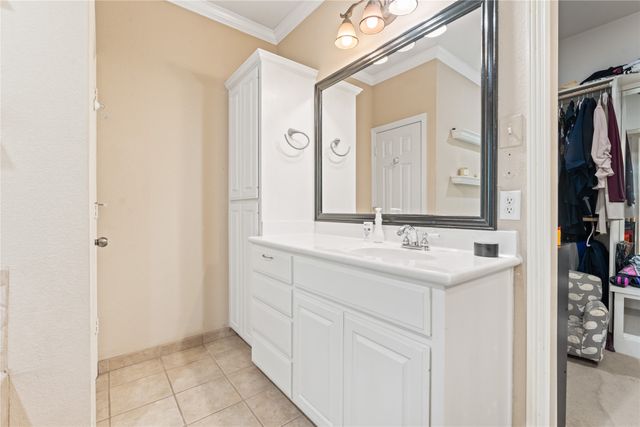 10109 Seville Court, Waco, TX 76708