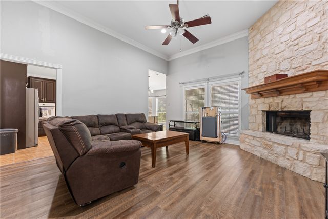 10109 Seville Court, Waco, TX 76708