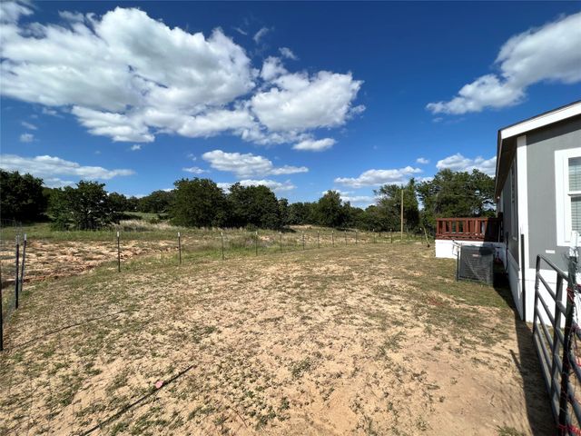 113 Salty Dog Lane, Springtown, TX 76082