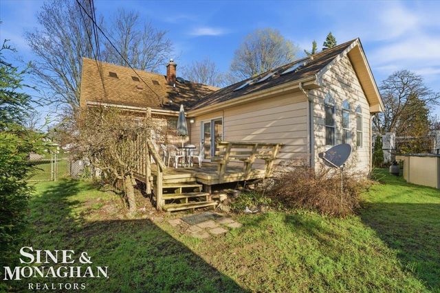 1313 Minnesota Avenue, Marysville, MI 48040