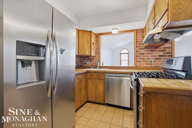 1313 Minnesota Avenue, Marysville, MI 48040