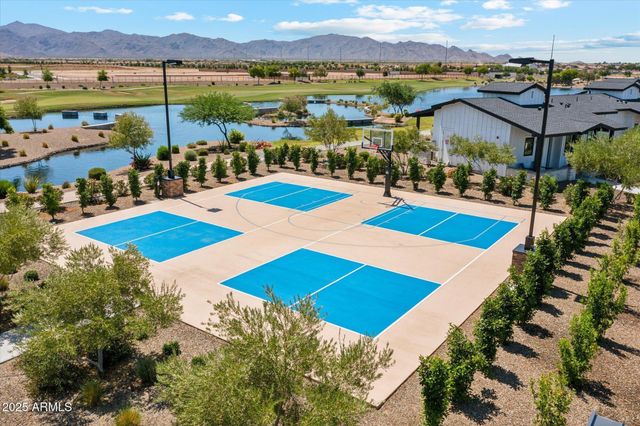 11138 N San Clemente Street, Surprise, AZ 85388