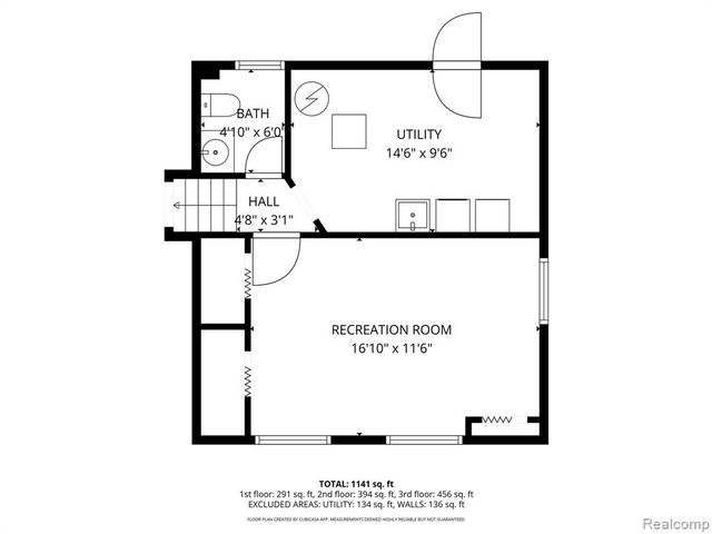 2535 Camel Drive, Sterling Heights, MI 48310