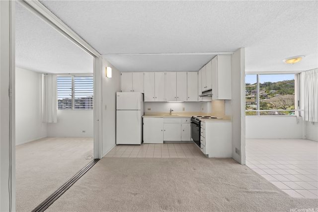 1545 Nehoa Street 703, Honolulu, HI 96822