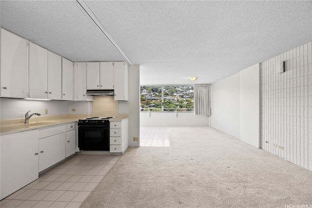 1545 Nehoa Street 703, Honolulu, HI 96822
