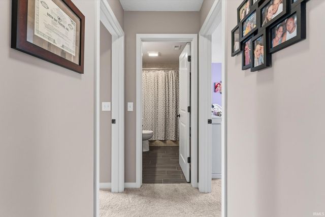 12032 Mallards Lake Parkway, Fort Wayne, IN 46845