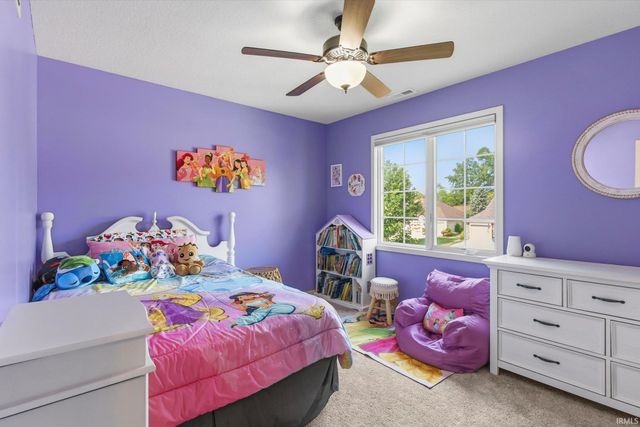 12032 Mallards Lake Parkway, Fort Wayne, IN 46845