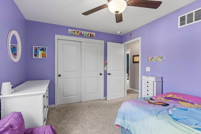 12032 Mallards Lake Parkway, Fort Wayne, IN 46845