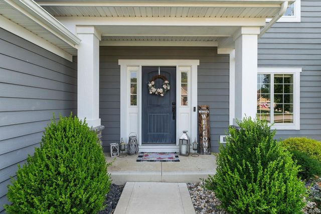 12032 Mallards Lake Parkway, Fort Wayne, IN 46845