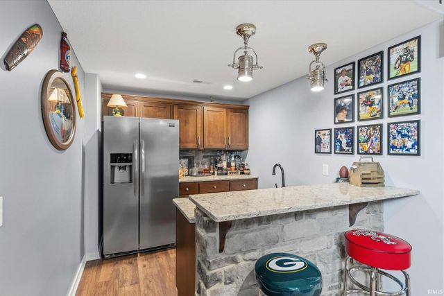 12032 Mallards Lake Parkway, Fort Wayne, IN 46845
