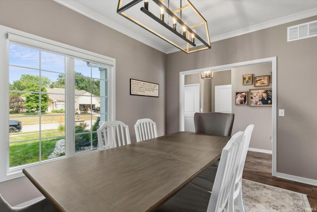 12032 Mallards Lake Parkway, Fort Wayne, IN 46845