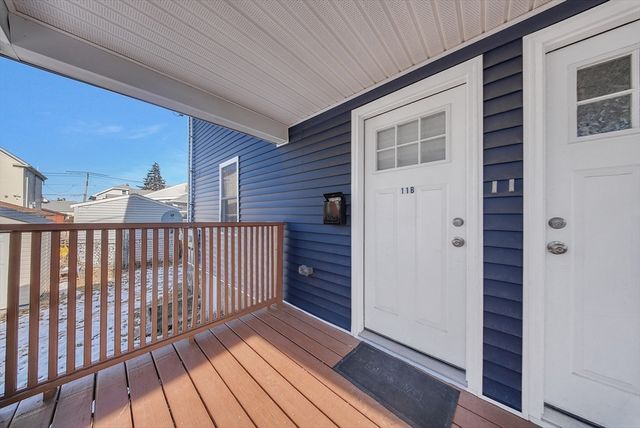11 Willet St B, Quincy, MA 02170