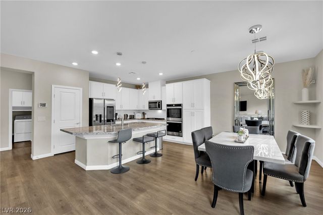 432 Borgato Court, Las Vegas, NV 89145