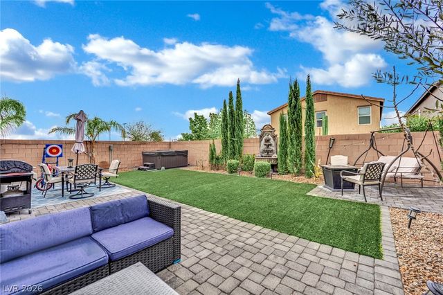 432 Borgato Court, Las Vegas, NV 89145