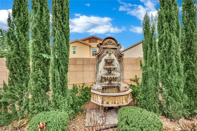 432 Borgato Court, Las Vegas, NV 89145