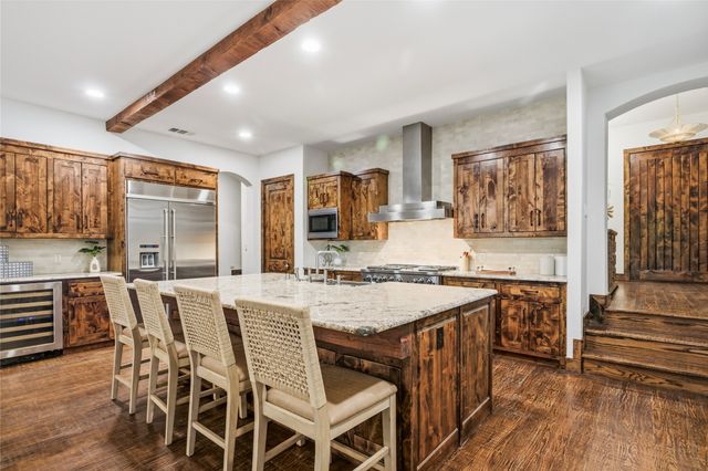 7106 La Vista Drive, Dallas, TX 75214