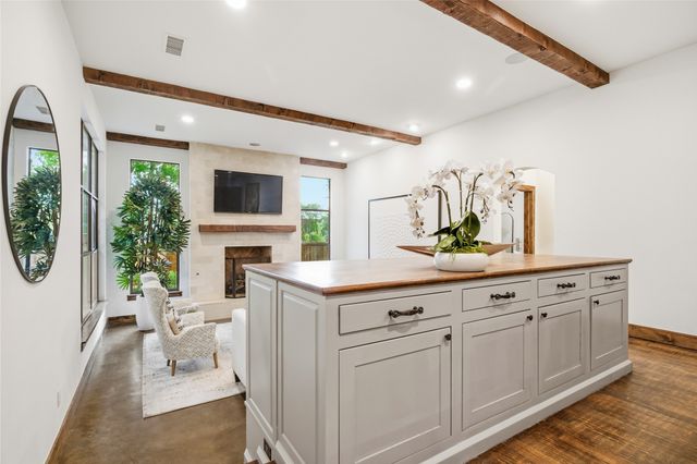 7106 La Vista Drive, Dallas, TX 75214