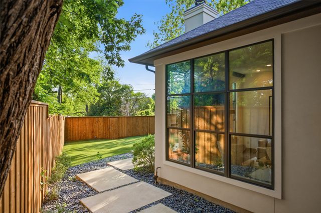 7106 La Vista Drive, Dallas, TX 75214