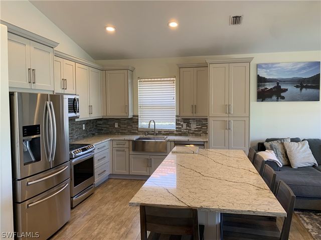 1520 Serenity CIR, Naples, FL 34110