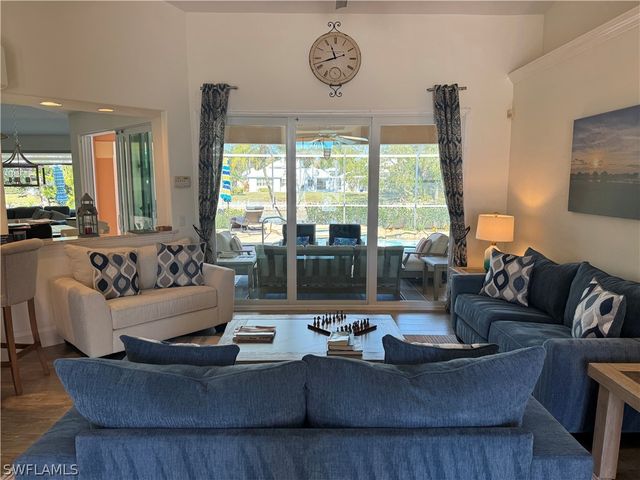 1520 Serenity CIR, Naples, FL 34110