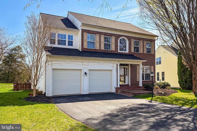 8903 YELLOW HAMMER DR, Gainesville, VA 20155
