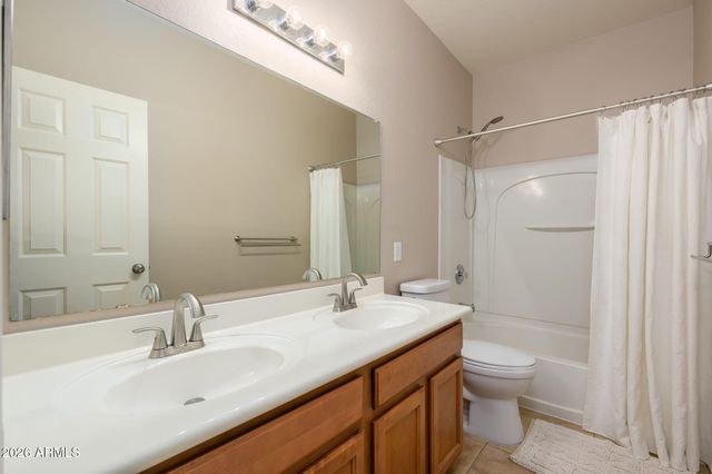 3751 W WHITMAN Drive, Anthem, AZ 85086