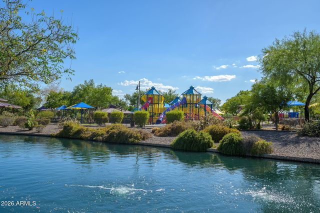 3751 W WHITMAN Drive, Anthem, AZ 85086