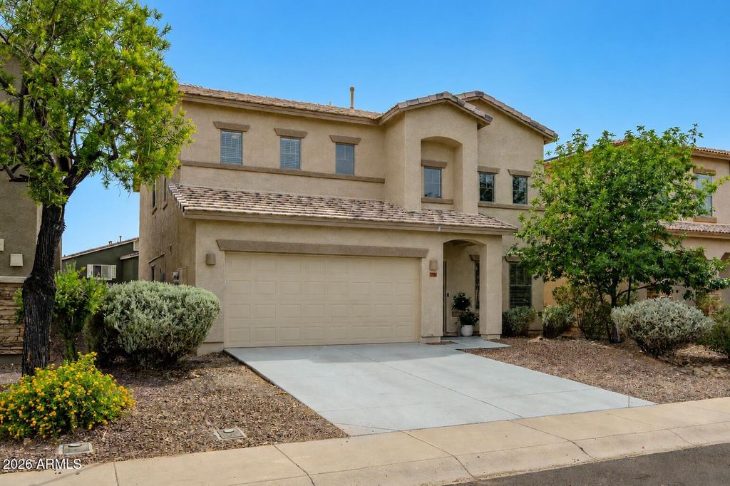 3751 W WHITMAN Drive, Anthem, AZ 85086