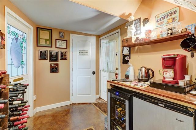 158 Beaver Lake Drive, Ellijay, GA 30540