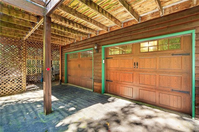 158 Beaver Lake Drive, Ellijay, GA 30540