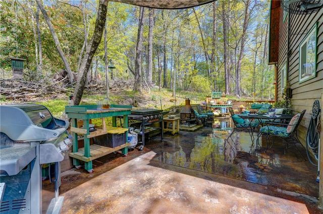 158 Beaver Lake Drive, Ellijay, GA 30540