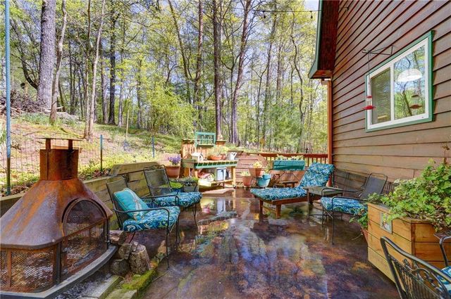 158 Beaver Lake Drive, Ellijay, GA 30540