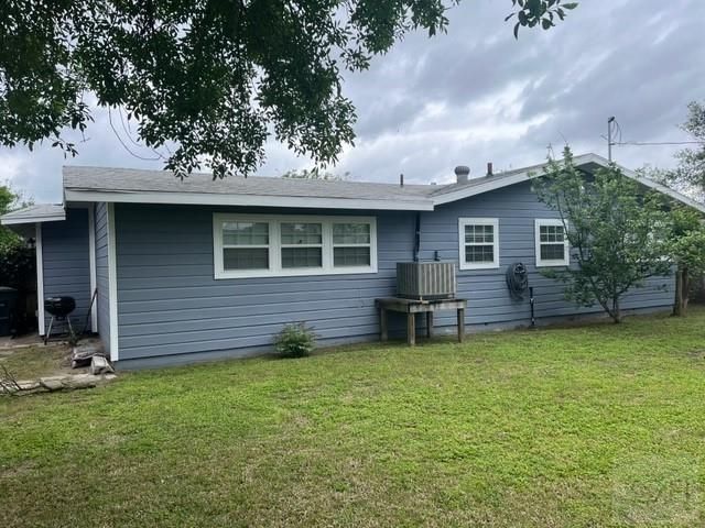 7217 Poplar Drive, Galveston, TX 77551