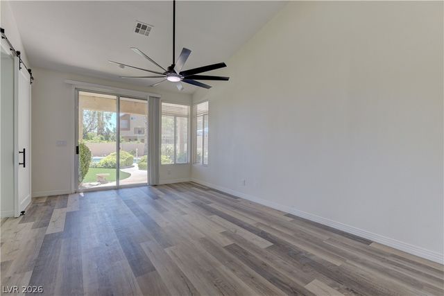 8437 Willowleaf Court, Las Vegas, NV 89128