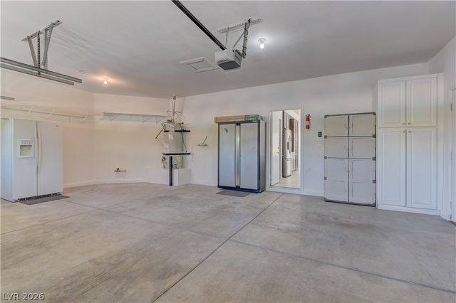 8437 Willowleaf Court, Las Vegas, NV 89128